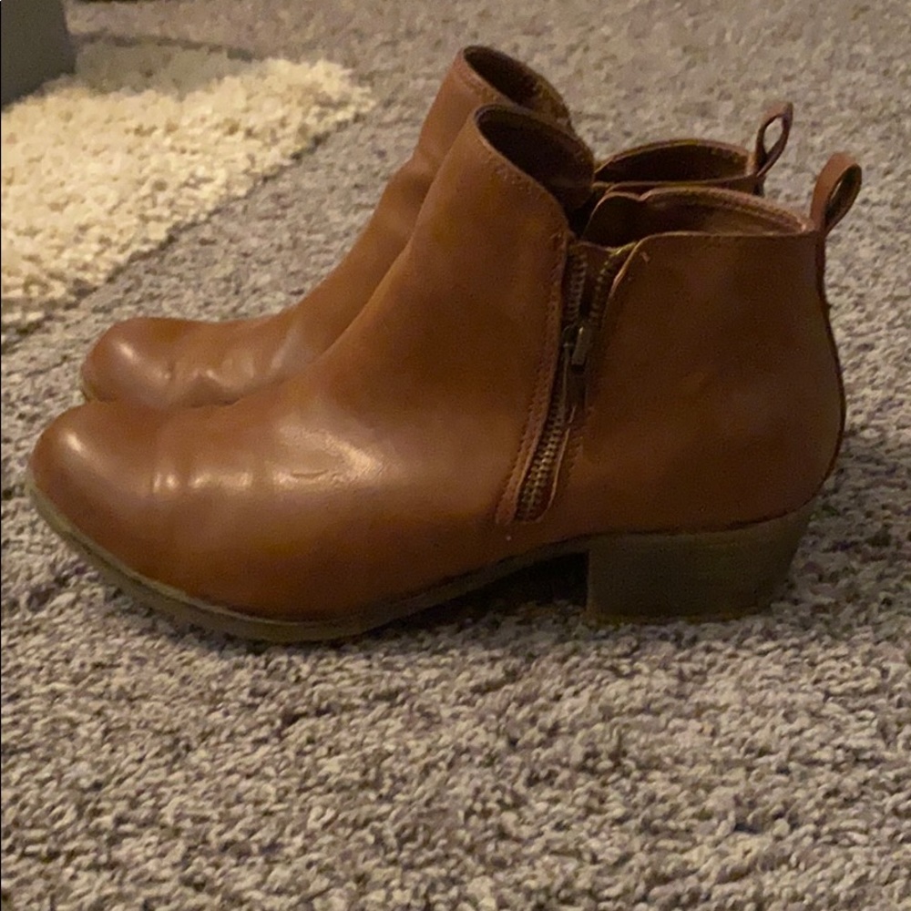 Leather booties